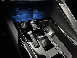 Peugeot 3008 2023 **RESERVE**HYBRID 225 e- ΕΛΛΗΝΙΚΗΣ ΑΝΤΙΠΡΟΣΩΠΕΙΑΣ-thumb-33