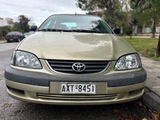 Toyota Avensis 2002