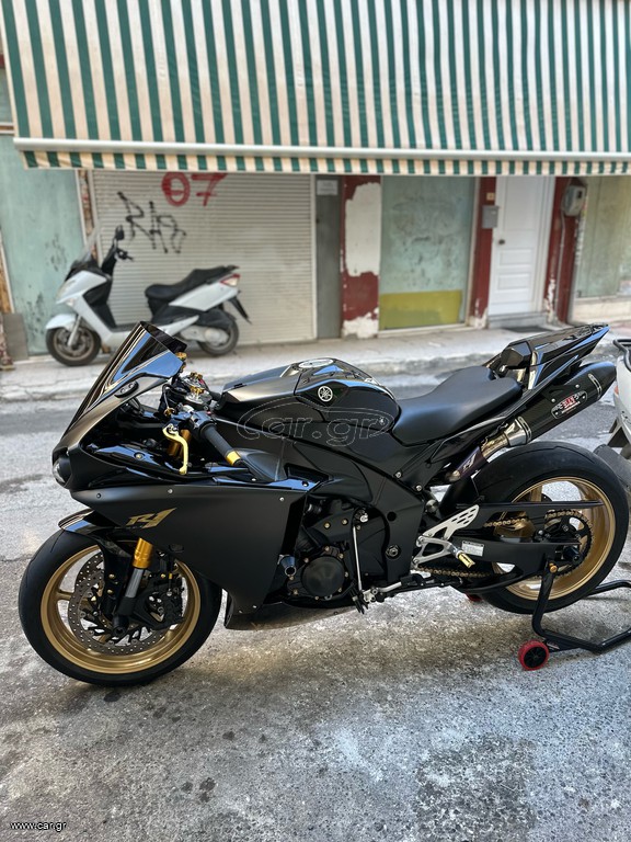 Yamaha YZF-R1 2009 big bang