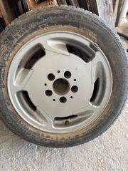 Mercedes μια ζάντα 15’ ίσια