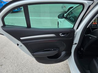 Renault Megane 2016 1.6 BOSE EDITION LED ΜΑΣΑΖ-thumb-46