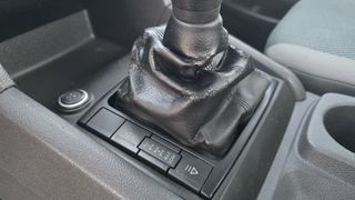 Volkswagen Amarok 2013 1cab-thumb-9