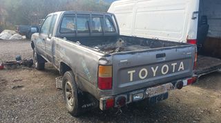 Διάφορες καμπίνες TOYOTA-thumb-1