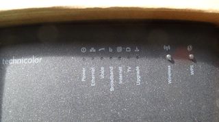 Router Technicolor TG788v v3-thumb-3