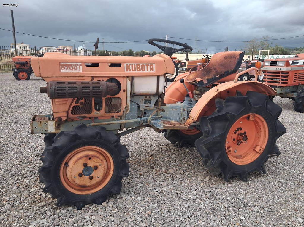 Τρακτέρ Kubota 1995 B-7001