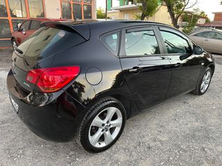 Opel Astra 2011 1.3 CDTI Edition-thumb-4