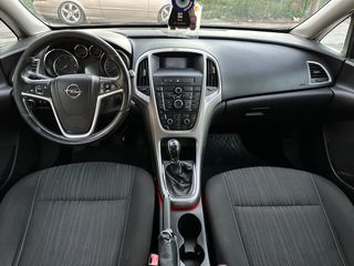 Opel Astra 2011 1.3 CDTI Edition-thumb-10