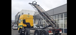 Ανατρεπόμενο Για Containers Με Βραχίονες ABG 2016 ΑΝΑΤΡΟΠΗ