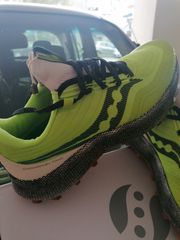Saucony endorphin carbon trail-thumb-1