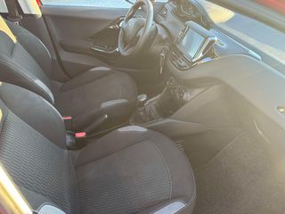 Peugeot 208 2016 1,2 ACTIVE-thumb-7