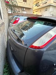 Ford Focus 2010-thumb-2