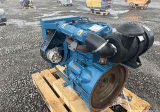 DEUTZ D 2011 L02 I SAE4 V10" RPM1800 (Unused) Engine - Deutz F3M2011-thumb-11