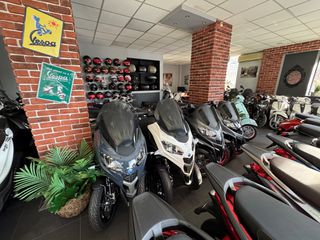 Piaggio MP3 530 2026 KALEMIS.GR