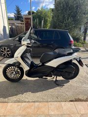 Piaggio Beverly 300i 2020-thumb-5