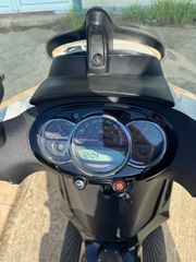 Piaggio Beverly 300i 2020-thumb-11
