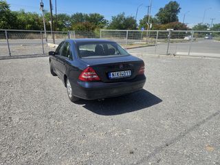 Mercedes-Benz C 180 2004-thumb-3