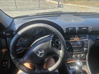 Mercedes-Benz C 180 2004-thumb-5