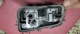 ΠΛΑΚΕΤΑ ΠΙΣΩ ΦΑΝΑΡΙΟΥ ΑΡΙΣΤΕΡΗ VW GOLF 6(5K) 2009-2013