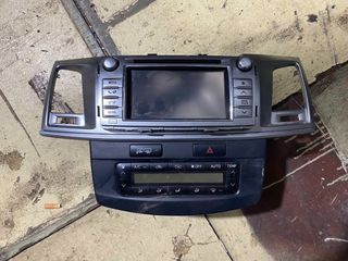 TOYOTA HILUX 2011-2015  ΚΟΝΣΟΛΑ ΜΕ ΚΛΙΜΑ ΚΑΙ ΟΘΟΝΗ ΜΕ NAVI