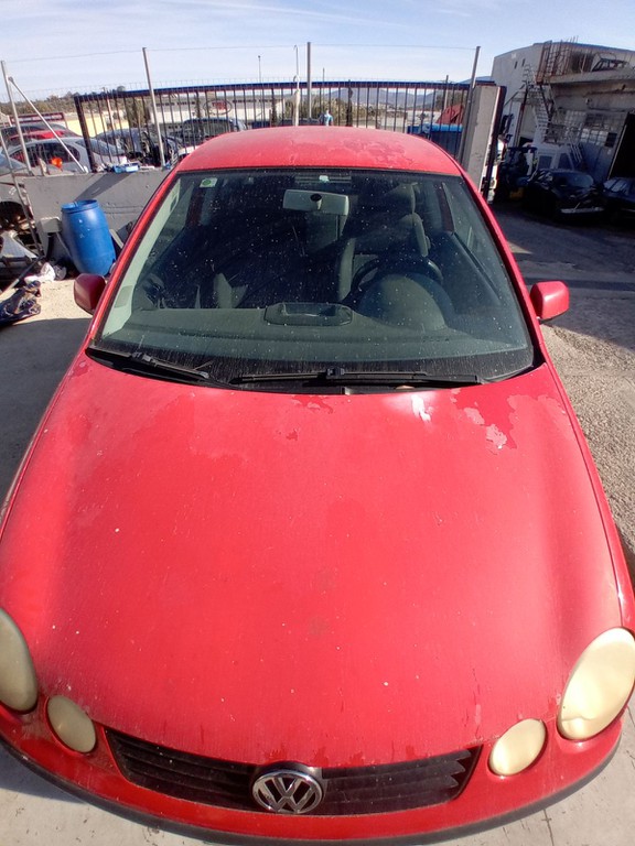 Kαπό VW Polo '03 Προσφορά
