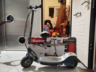 Ηλεκτρικά Πατίνια Razor 2024 E300