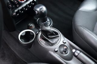 Αυθεντικό MINI Κεντρικό Χειριστήριο Navigation με Κάλυμμα Χειροφρένου για One, Cooper, S, JCW R56, R55, R57, R58, R59