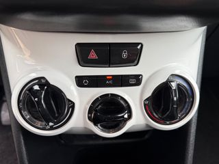 Peugeot 208 2018 1.2 PURETECH 68 LIKE-thumb-73