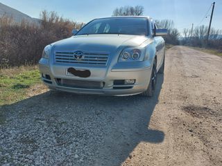 Toyota Avensis 2004 1.8 sol