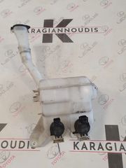 Toyota Urban Cruiser 2009-2013 παγούρι νερού,υαλοκαθαριστήρων και μοτέρ
