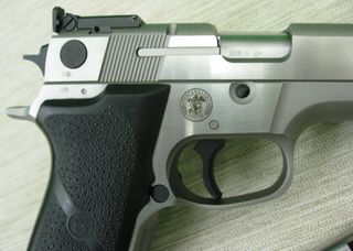 SMITH & WESSON PERFORMANCE CENTER TARGET CHAMPION  .40 S&W-thumb-29