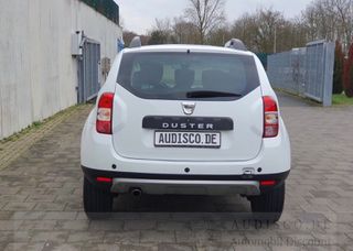 Dacia Duster 2016-thumb-2