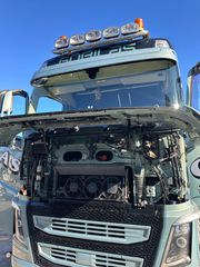 Volvo 2014 FH13 500-thumb-44