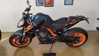 KTM 890 Duke R 2023 Σύν Προαιρετικό Εξτρα Εξοπλισμό πρός 3,000 Ευρώ-thumb-2