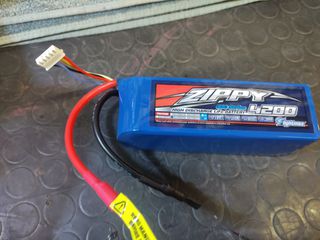 Zippy flightmax 4200-thumb-1