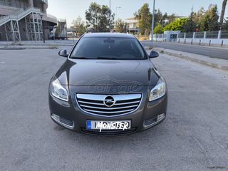Opel Insignia 2011-thumb-1