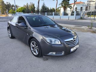 Opel Insignia 2011-thumb-2