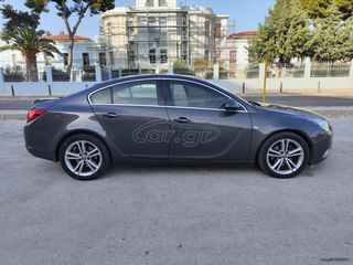 Opel Insignia 2011-thumb-7