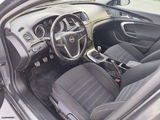 Opel Insignia 2011-thumb-11