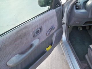 NISSAN MICRA K11-thumb-16