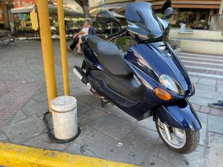 Yamaha Majesty 125 1999 yp