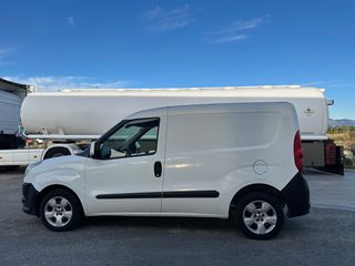 Fiat Doblo 2012 ΕΥΡΟ 5 ΕΓΓΥΣΗ ΣΕ ΟΛΑ ΤΑ ΜΗΧΑΝΙΚΑ ΕΧΕΙ ΕΠΑΓΕΛΜΑΤΙΚΗ ΑΔΕΙΑ-thumb-12
