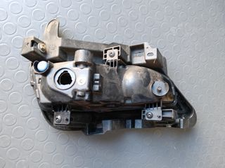 ΠΡΟΒΟΛΑΚΙ ΔΕΞΙ NISSAN K14-thumb-1