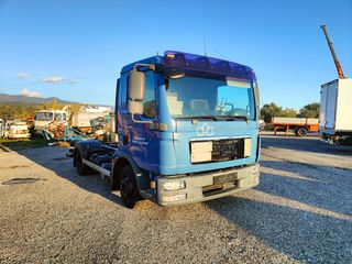 Σασί MAN 2011 8.220 ΚΟΝΤΟ-thumb-3