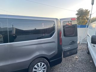 Opel Vivaro 2015-thumb-20