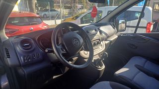 Opel Vivaro 2015-thumb-4
