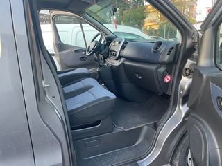 Opel Vivaro 2015-thumb-16