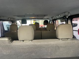 Opel Vivaro 2015-thumb-23