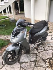 Aprilia SportCITY 200 2006