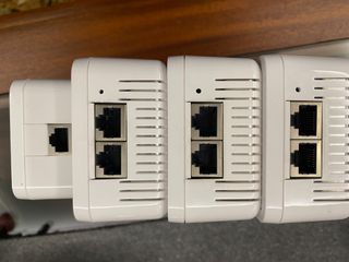 DEVOLO MAGIC 1 WI FI 2-1.  1main + 2 repeaters-thumb-3