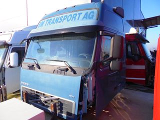 ΚΑΜΠΙΝΑ VOLVO FH13 2008-thumb-1